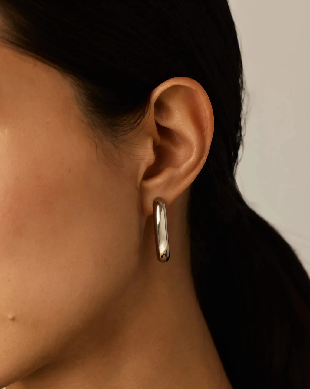 Chubby Oval Medium Hoop Earrings | Platinum Plated