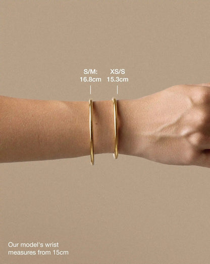 Classic Round Hinged Bangle | 18ct Gold Plated