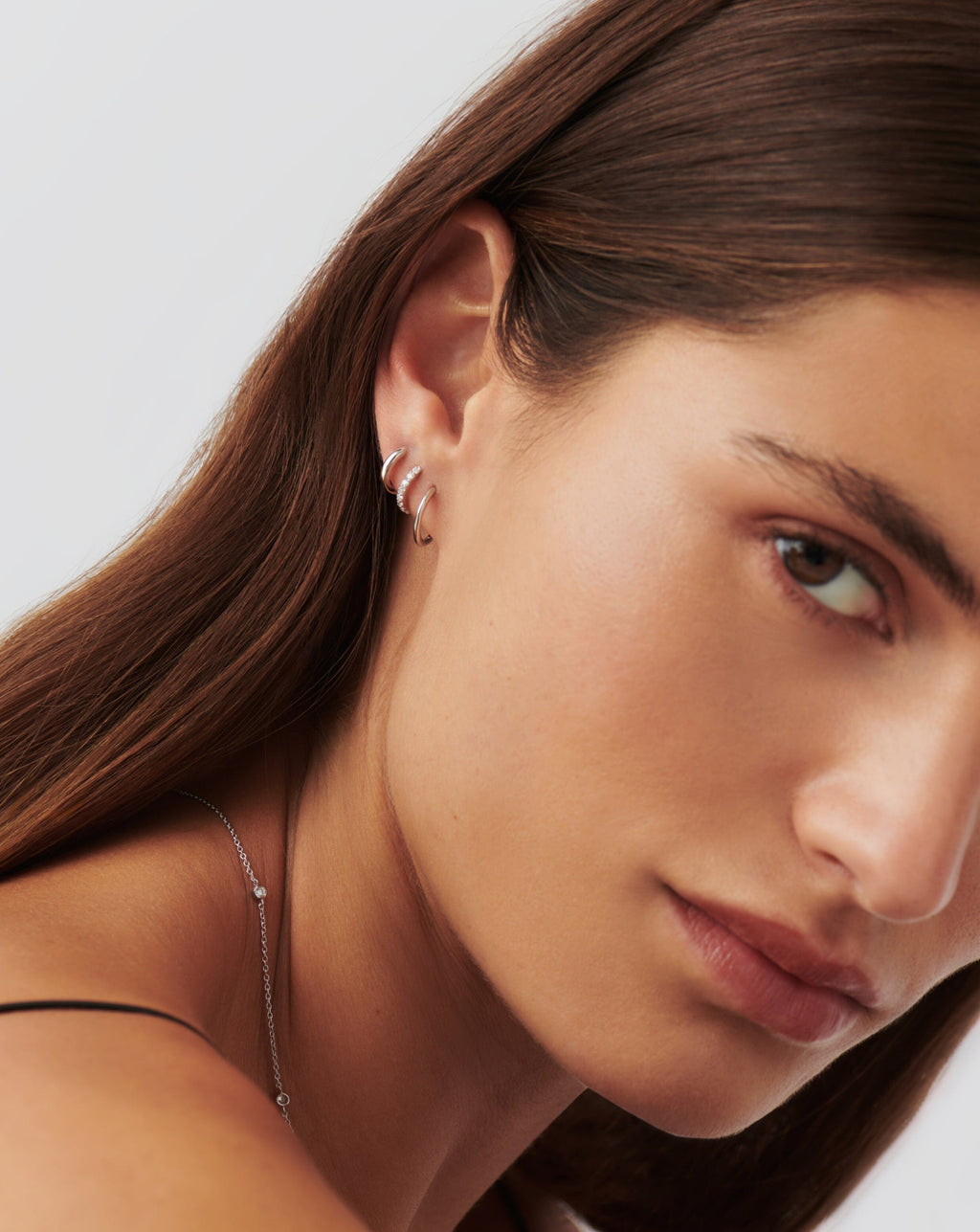 Solid Gold Classic Mini Hoop Earrings