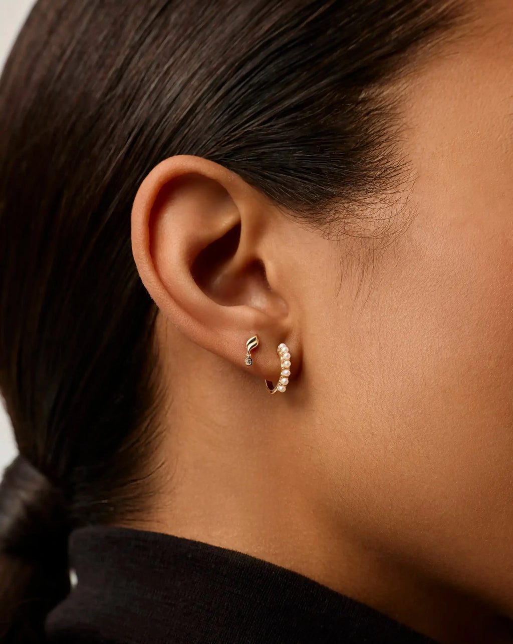 Solid Gold Savi Single Stud Earring | 9ct Solid Yellow Gold/Diamond