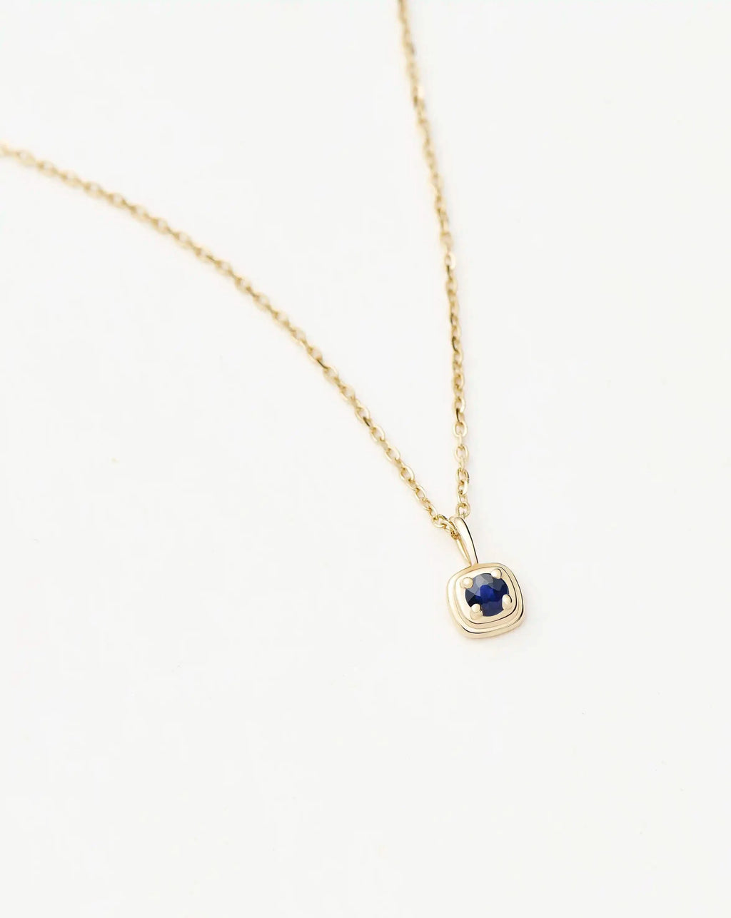 Solid Gold September Birthstone Pendant Necklace | 14ct Solid Gold/Blue Sapphire