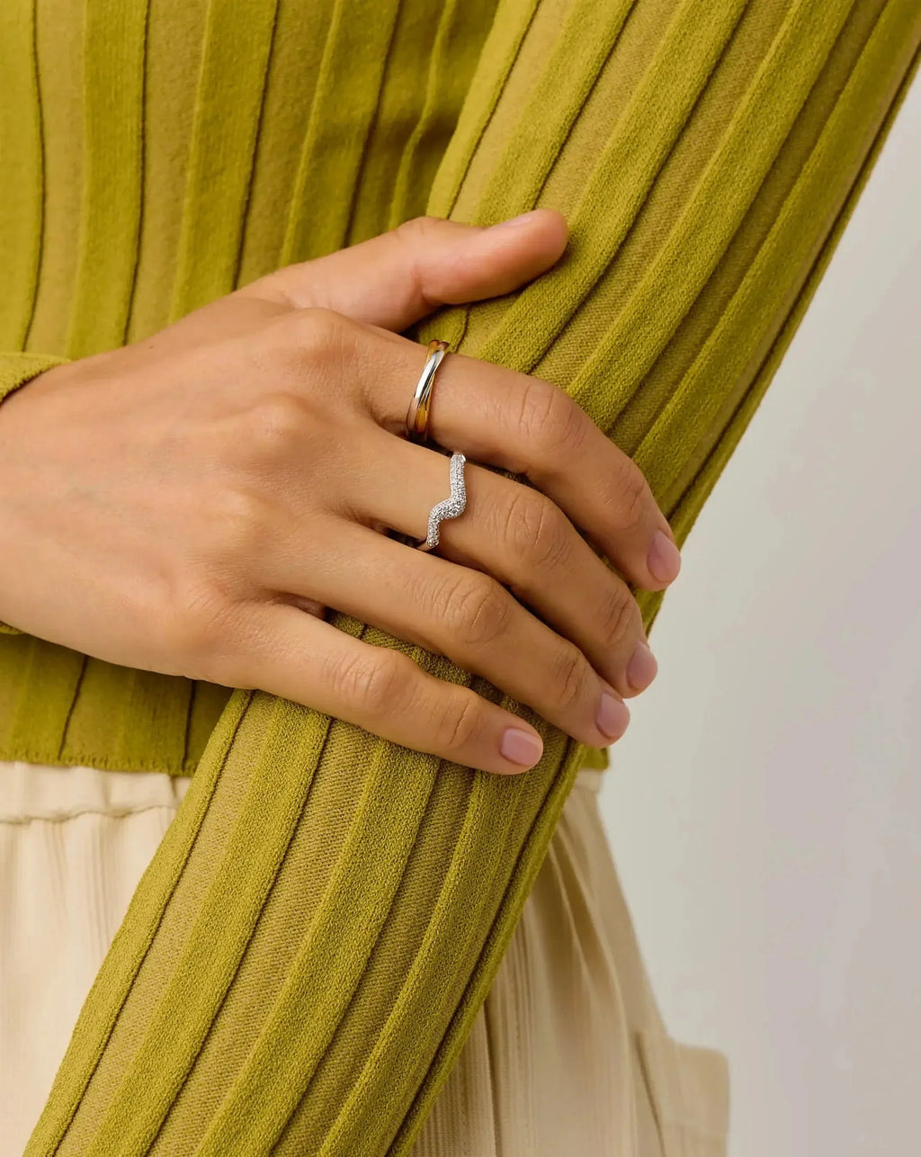 The Day-to-Night Ring Set | Sterling Silver