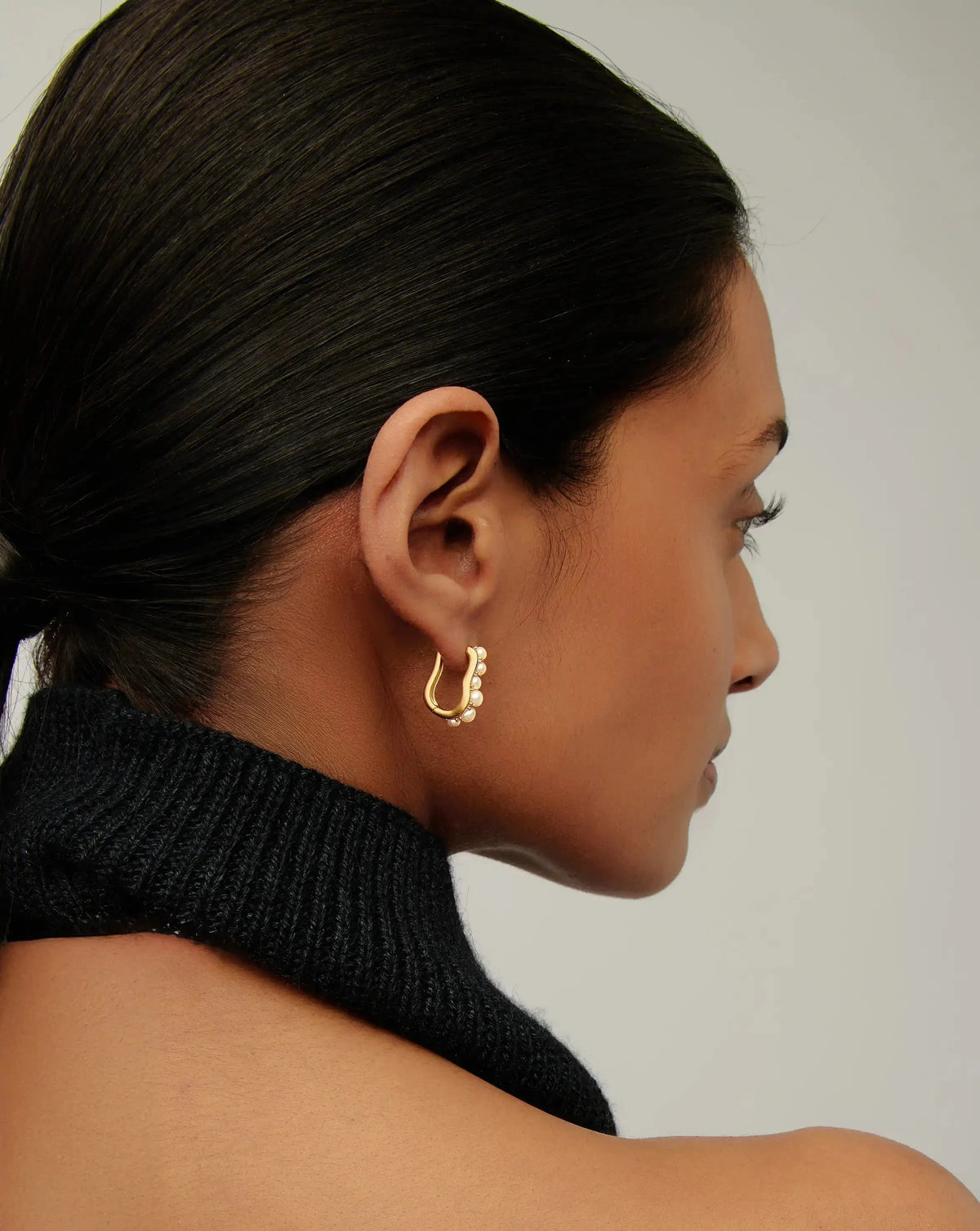 Pearl Wave Small Hoop Earrings | 18ct Gold Plated/Pearl