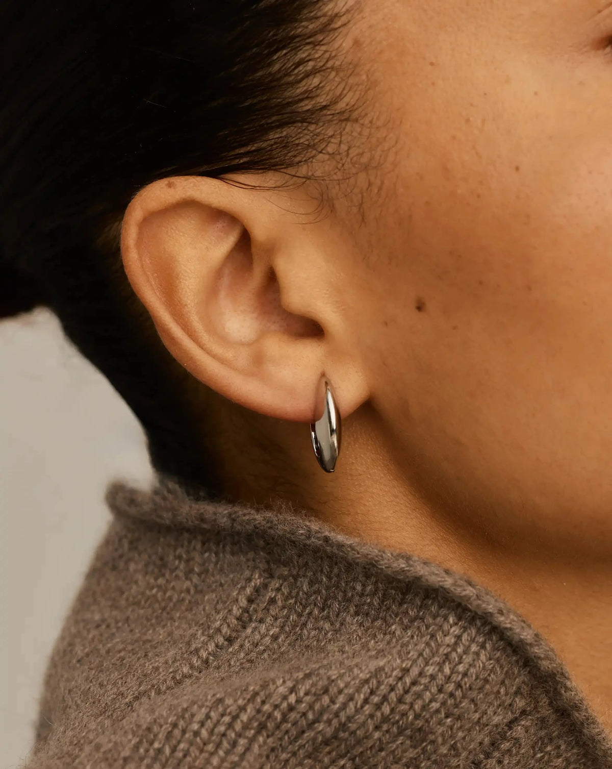 Pebble Hinged Hoop Earrings | Platinum Plated