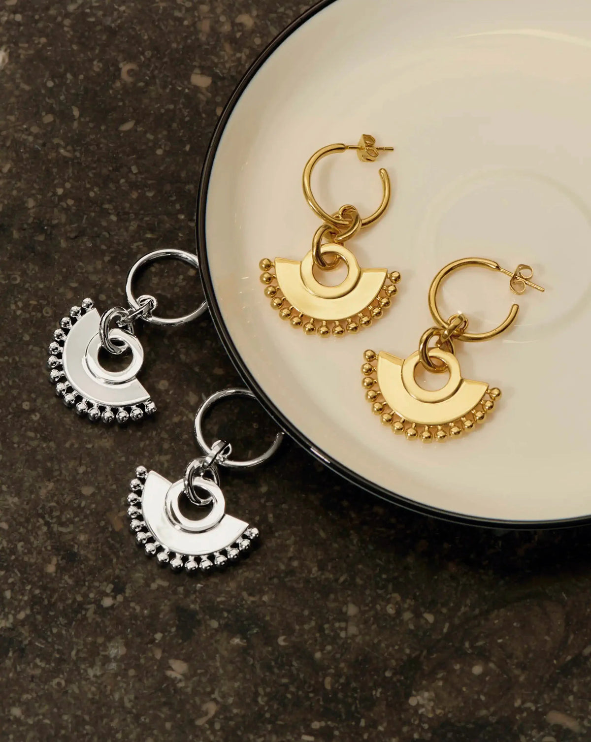 Zenyu Fan Chandelier Hoop Earrings | Silver Plated